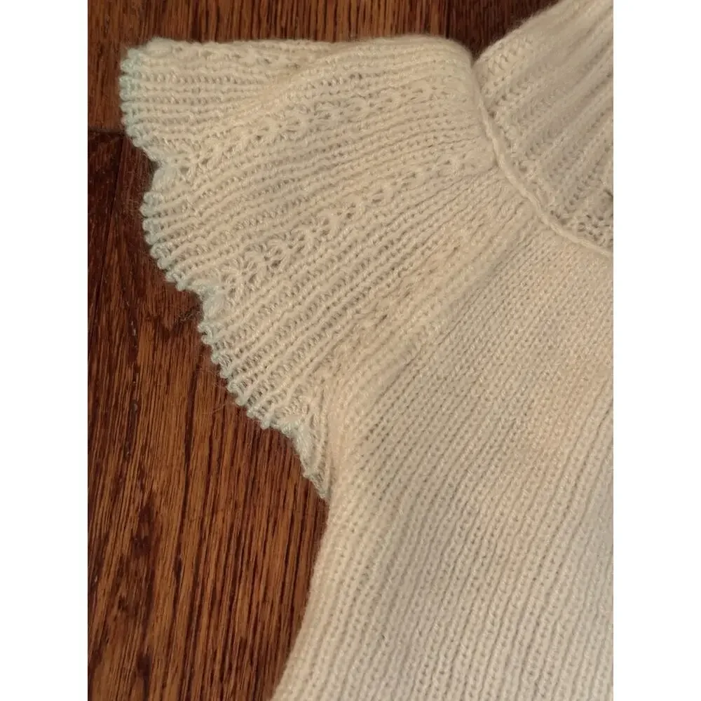 Vintage Little Ones Baby Girl 6-12 Months Embroidered Floral Sweater Made Greece